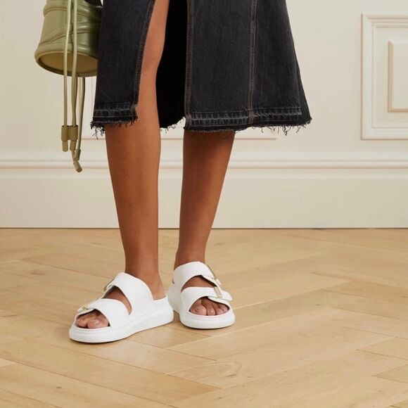 Alexander McQueen Two-Band Rubber Slides size 40 - Picture 2 of 16